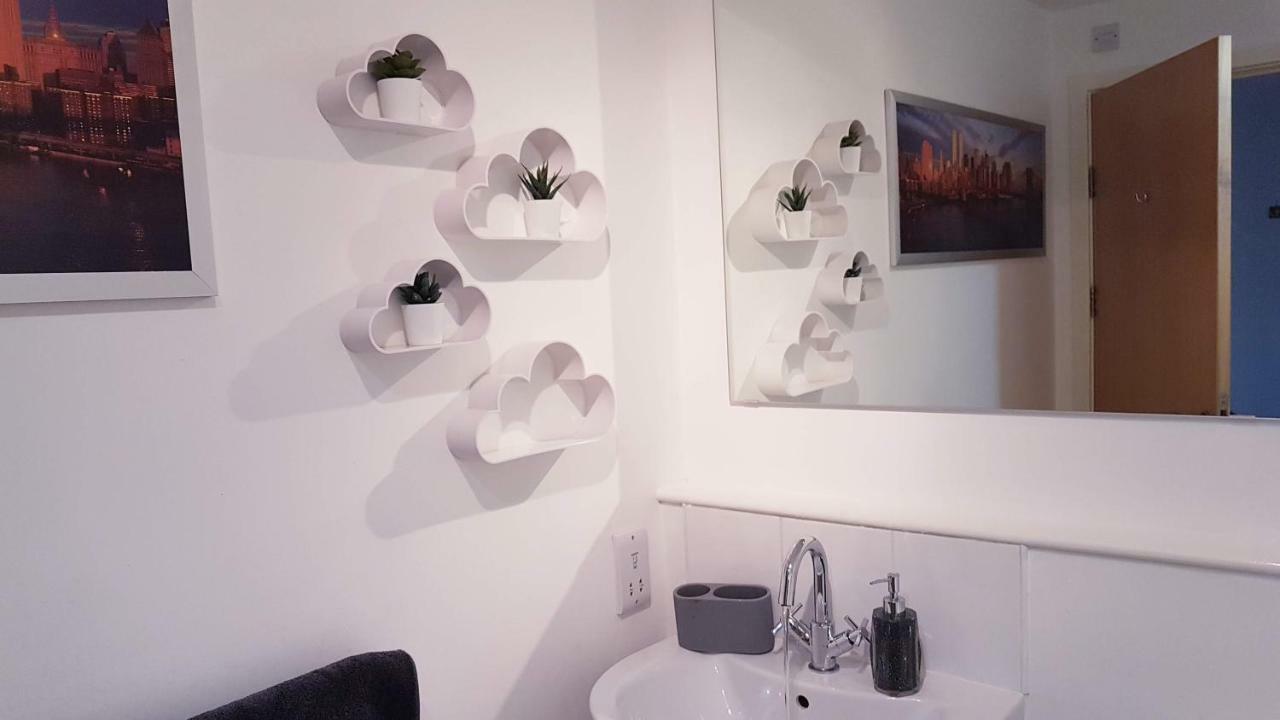 Marco Island -Spacious City Centre 2 Bedroom Apartment Nottingham Exterior foto